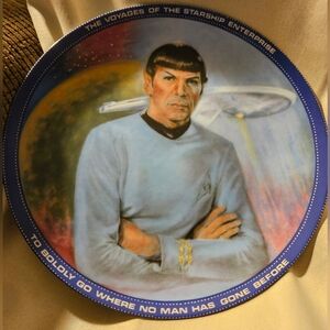 Star Trek Collectible Plate with Spock The Hamilton Collection